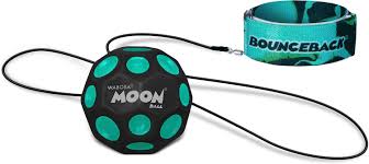 Bounce back Moonball